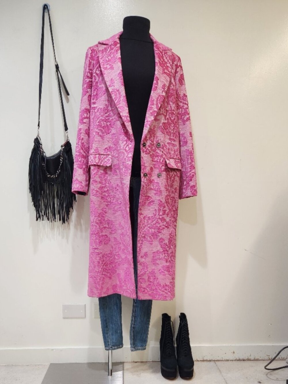 🦋🔥💋UBER GORGE!💋🦋🔥70's Inspired Pink Floral Jacquard Tapestry Trench Coat - Picture 10 of 16